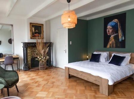 Huis Te Zaanen Hotel Wormerveer Eksteriør billede