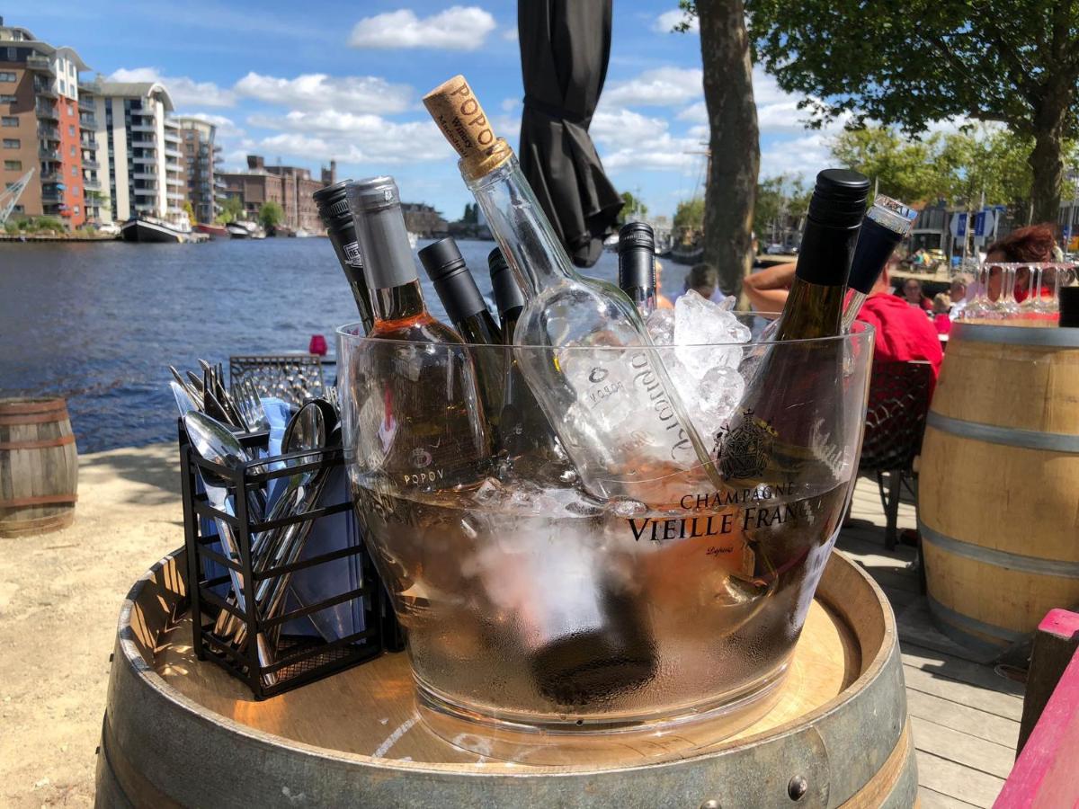Huis Te Zaanen Hotel Wormerveer Eksteriør billede